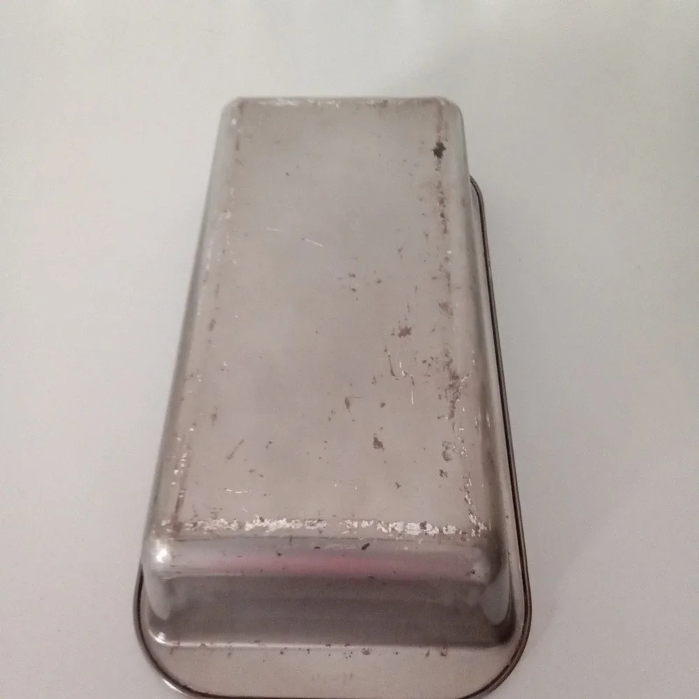 Vintage Metal Loaf Pan Rustic Silver Gray Bread Meatloaf Baking Tin 9 Inch